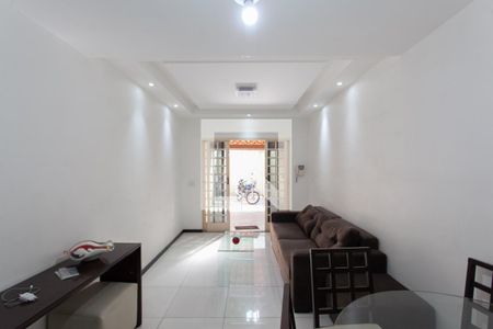 Sala 1 de casa à venda com 2 quartos, 100m² em Vila Cloris, Belo Horizonte