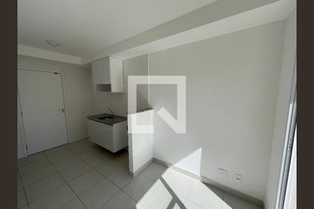 Apartamento à venda com 28m², 1 quarto e sem vagaSala