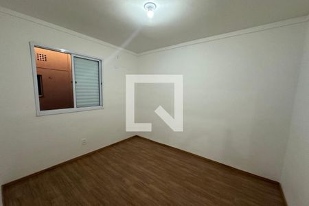 Dormitório 01 de apartamento para alugar com 2 quartos, 45m² em Via Norte, Ribeirão Preto