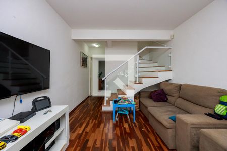 Sala de casa para alugar com 3 quartos, 160m² em Chácara Santo Antônio (zona Sul), São Paulo