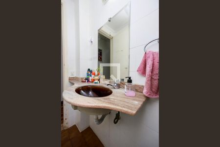 Lavabo de casa para alugar com 3 quartos, 160m² em Chácara Santo Antônio (zona Sul), São Paulo