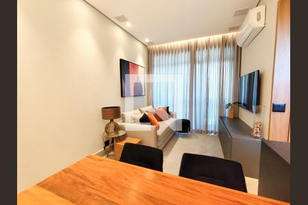 Sala de apartamento para alugar com 1 quarto, 48m² em Savassi, Belo Horizonte