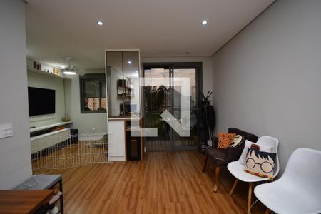 Sala de apartamento à venda com 3 quartos, 58m² em Usina Piratininga, São Paulo
