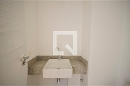 Lavabo de apartamento à venda com 3 quartos, 95m² em Praça da Bandeira, Rio de Janeiro