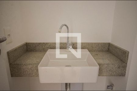 Lavabo de apartamento à venda com 3 quartos, 95m² em Praça da Bandeira, Rio de Janeiro