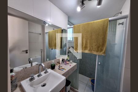 Apartamento à venda com 93m², 2 quartos e 1 vaga Apartamento à venda com 93m², 2 quartos e 1 vagaBanheiro da suíte 2
