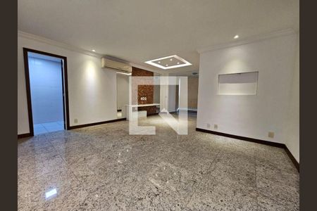 Apartamento à venda com 3 quartos, 115m² em Charitas, Niterói