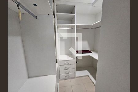 Apartamento à venda com 3 quartos, 115m² em Charitas, Niterói