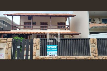 Casa à venda com 3 quartos, 176m² em Camboinhas, Niterói