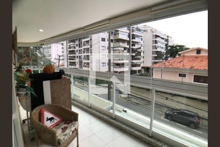 Apartamento à venda com 3 quartos, 120m² em Charitas, Niterói