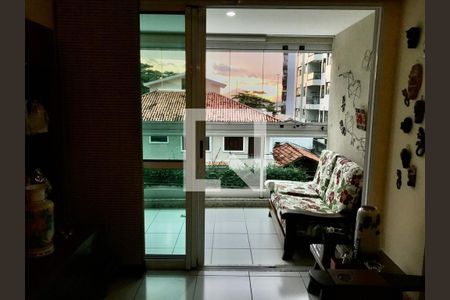 Apartamento à venda com 3 quartos, 120m² em Charitas, Niterói