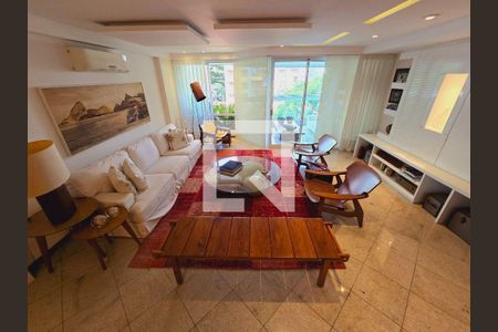 Apartamento à venda com 4 quartos, 180m² em Icaraí, Niterói