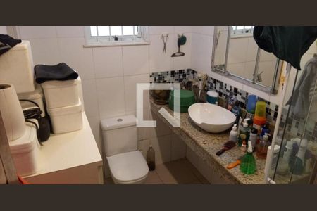 Casa à venda com 3 quartos, 240m² em Engenho do Mato, Niterói