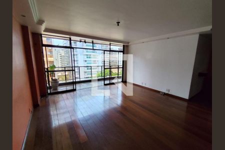 Apartamento à venda com 4 quartos, 185m² em Icaraí, Niterói