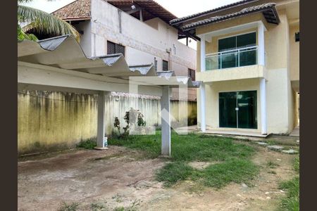 Casa à venda com 4 quartos, 200m² em Itaipu, Niterói