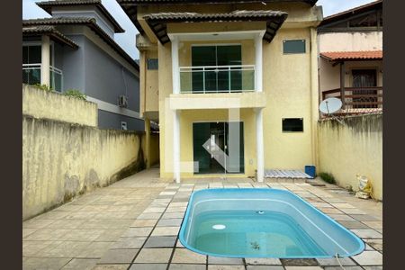 Casa à venda com 4 quartos, 200m² em Itaipu, Niterói