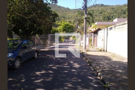 Casa à venda com 5 quartos, 316m² em São Francisco, Niterói