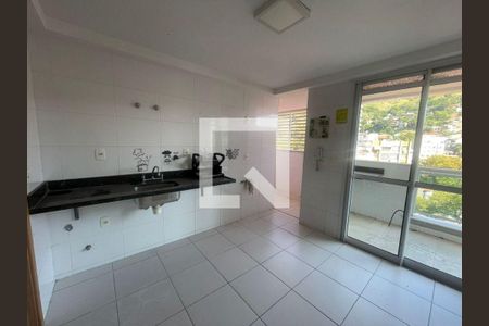 Apartamento à venda com 3 quartos, 120m² em Vital Brasil, Niterói