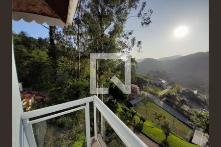 Casa à venda com 4 quartos, 600m² em Piratininga, Niterói