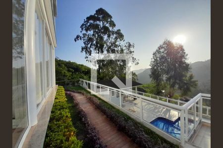 Casa à venda com 4 quartos, 600m² em Piratininga, Niterói