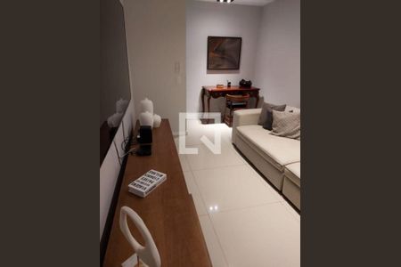 Casa à venda com 4 quartos, 382m² em Itaipu, Niterói