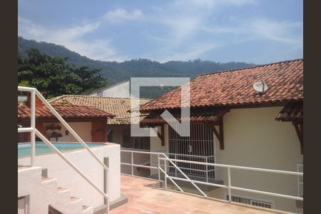 Casa à venda com 4 quartos, 235m² em São Francisco, Niterói