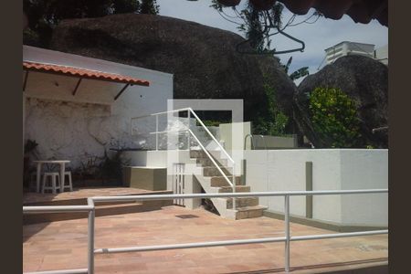 Casa à venda com 4 quartos, 235m² em São Francisco, Niterói