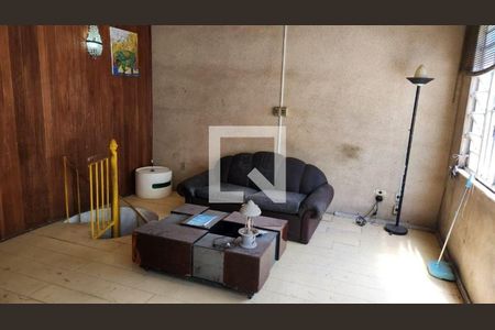 Casa à venda com 6 quartos, 312m² em Fátima, Niterói