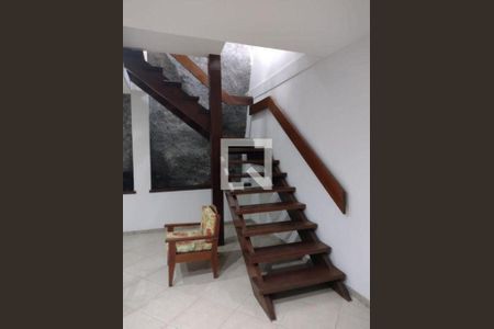 Casa à venda com 5 quartos, 330m² em Itacoatiara, Niterói