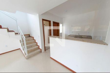 Casa à venda com 2 quartos, 76m² em Serra Grande, Niterói