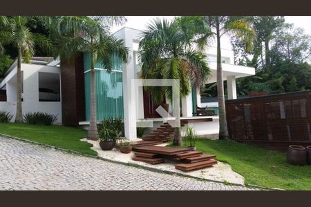 Casa à venda com 4 quartos, 700m² em Vila Progresso, Niterói