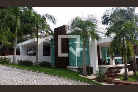 Casa à venda com 4 quartos, 700m² em Vila Progresso, Niterói