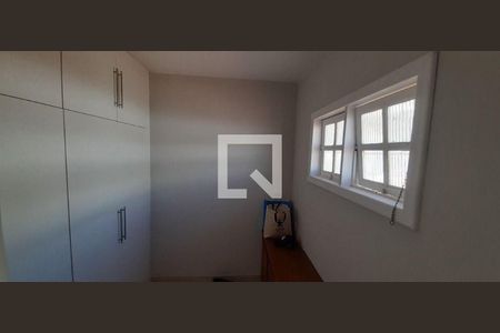 Casa à venda com 4 quartos, 229m² em São Francisco, Niterói
