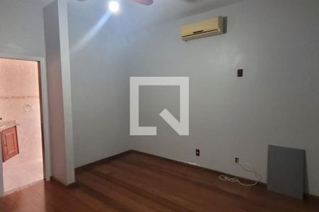 Casa à venda com 5 quartos, 280m² em Piratininga, Niterói