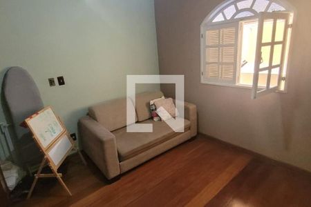 Casa à venda com 5 quartos, 280m² em Piratininga, Niterói