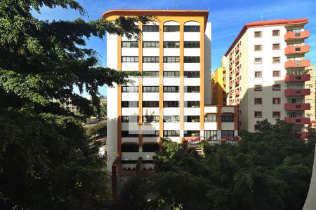 Quarto 1 - Vista de apartamento à venda com 3 quartos, 120m² em Vila Bastos, Santo André
