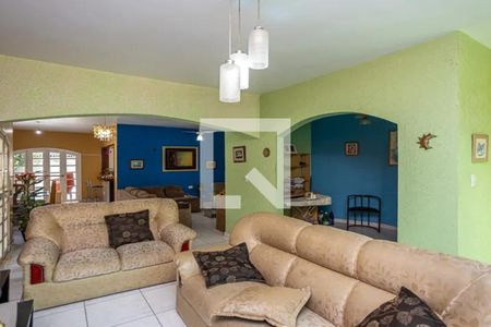 Casa à venda com 3 quartos, 233m² em Santa Teresa, São Leopoldo
