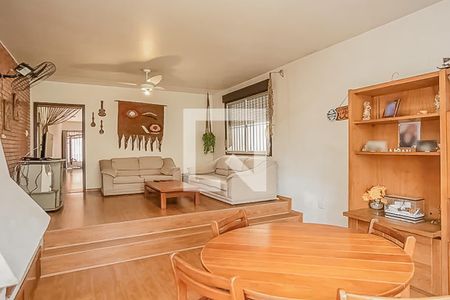 Sala de casa à venda com 3 quartos, 205m² em Duque de Caxias, São Leopoldo