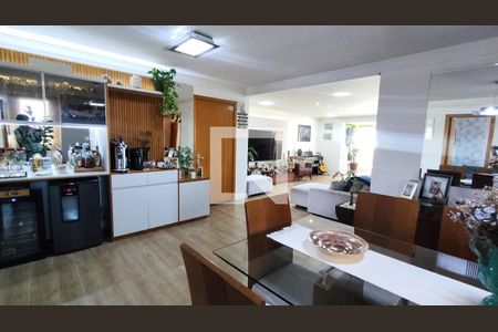 Apartamento à venda com 189m², 4 quartos e 3 vagasSala de Jantar