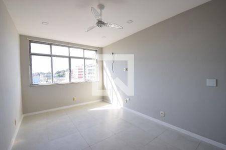 Quarto 1 de apartamento para alugar com 2 quartos, 70m² em Cascadura, Rio de Janeiro