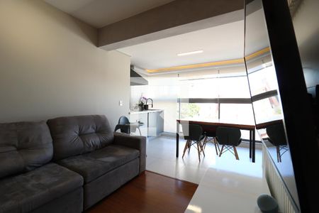 Sala de apartamento à venda com 2 quartos, 68m² em Vila Gilda, Santo André