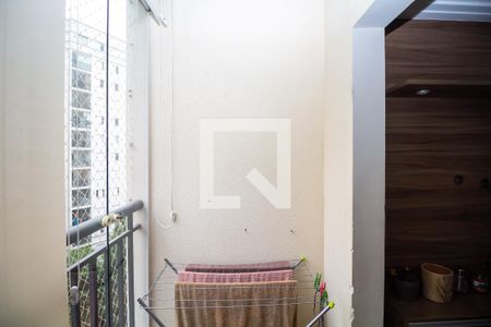 Sacada de apartamento à venda com 2 quartos, 55m² em Vila Ivone, São Paulo