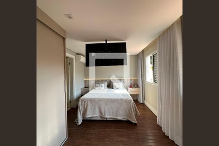 Suíte 1 de casa de condomínio para alugar com 5 quartos, 363m² em Parque dos Príncipes, São Paulo