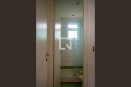 Banheiro Quarto 1 de casa de condomínio à venda com 4 quartos, 92m² em Tristeza, Porto Alegre