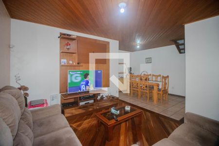 Casa à venda com 260m², 3 quartos e 2 vagasSala