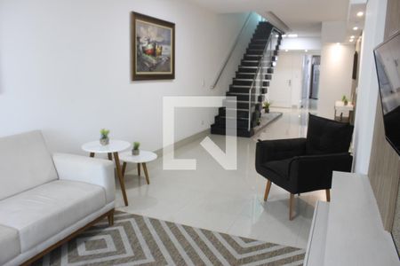 Sala 1 de apartamento para alugar com 3 quartos, 590m² em Itararé, São Vicente