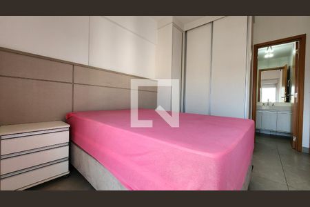 Quarto Suíte de apartamento para alugar com 2 quartos, 72m² em Gonzaga, Santos
