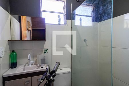 Banheiro de apartamento para alugar com 1 quarto, 22m² em Barrio de Fátima, Niterói