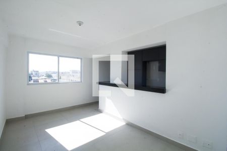 Sala de apartamento para alugar com 3 quartos, 80m² em Ipiranga, Belo Horizonte