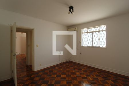 Sala de casa para alugar com 5 quartos, 200m² em Vila Nova Conceição, São Paulo